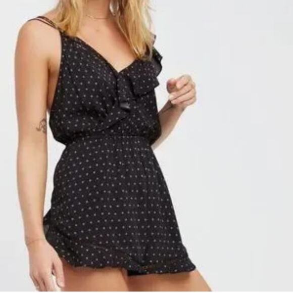 Free People Intimately Women's One Of These Days Romper Small Ruffle Black Print - Picture 1 of 14